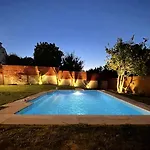 O Lar De Laura Casa Familiar Escapada Tranquila Con Piscina Y Sala De Juegos Cerca De Dom wakacyjny *