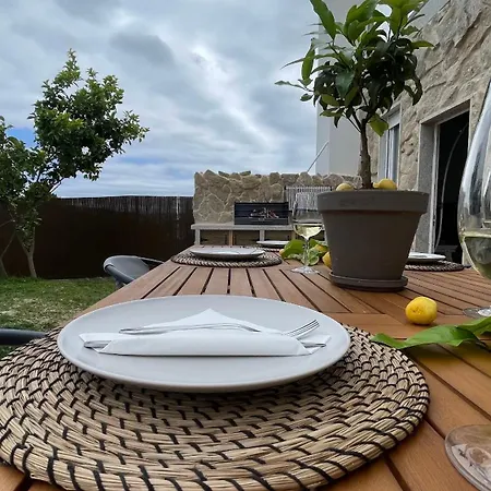 O Lar De Laura Casa Familiar Escapada Tranquila Con Piscina Y Sala De Juegos Cerca De