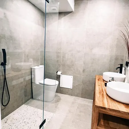 O Lar De Laura Casa Familiar Escapada Tranquila Con Piscina Y Sala De Juegos Cerca De 비고