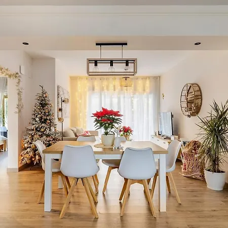 Tatil Evi O Lar De Laura Casa Familiar Escapada Tranquila Con Piscina Y Sala De Juegos Cerca De *