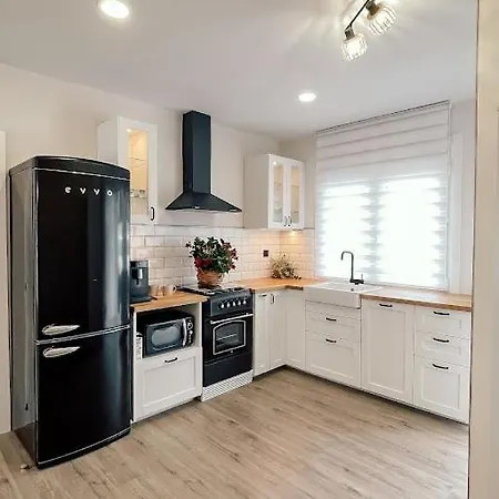 O Lar De Laura Casa Familiar Escapada Tranquila Con Piscina Y Sala De Juegos Cerca De 비고